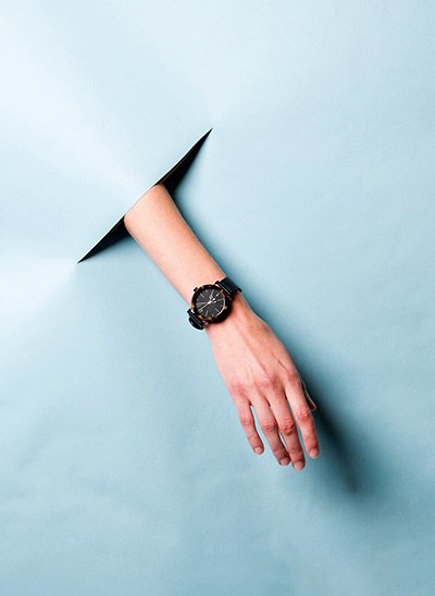 خدمات ارایشی و زیبایی بانوان در مشهد watches-image-1-opt.jpg